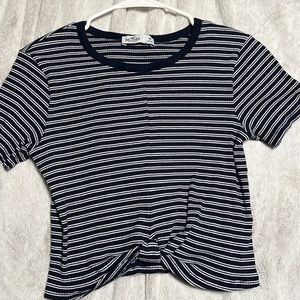 Hollister Women’s Crop top